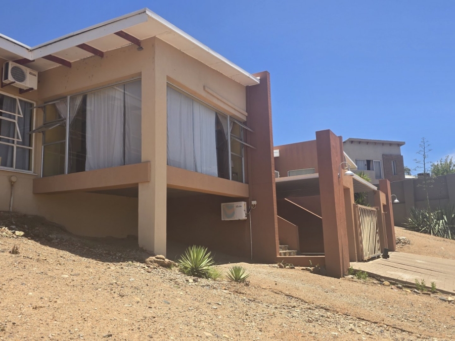 4 Bedroom Property for Sale in Keidebees Northern Cape